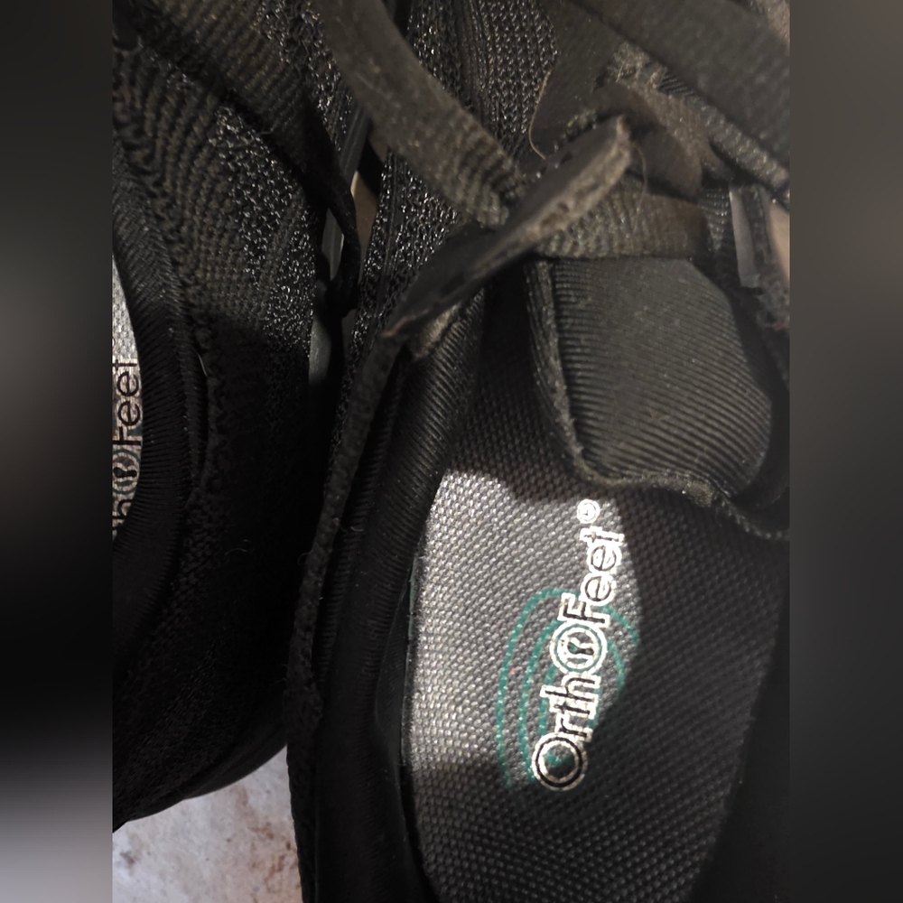 OrthoFeet Women's Athletic Walking Shoes - Black - Picture 6 of 6